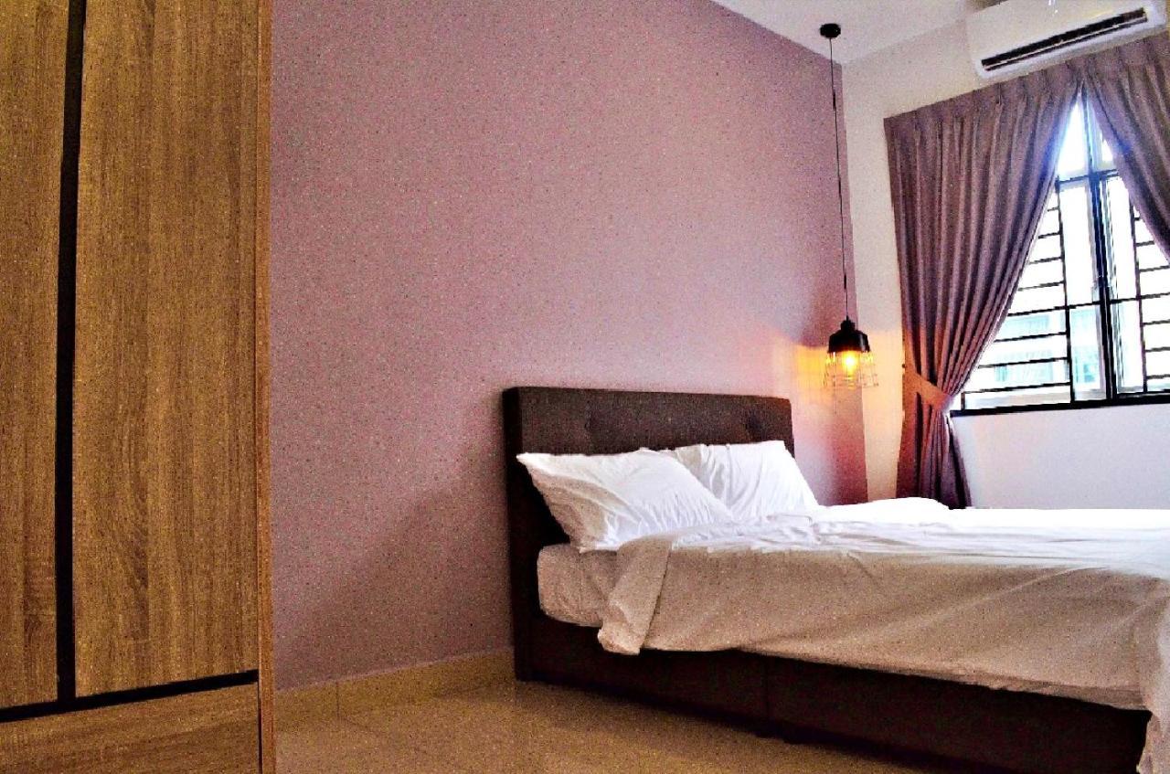 Desaru Cosy Homestay - Near Waterpark, Beach, Rapid -Wifi, Tvbox, Steamboat, Bbq Available Esterno foto