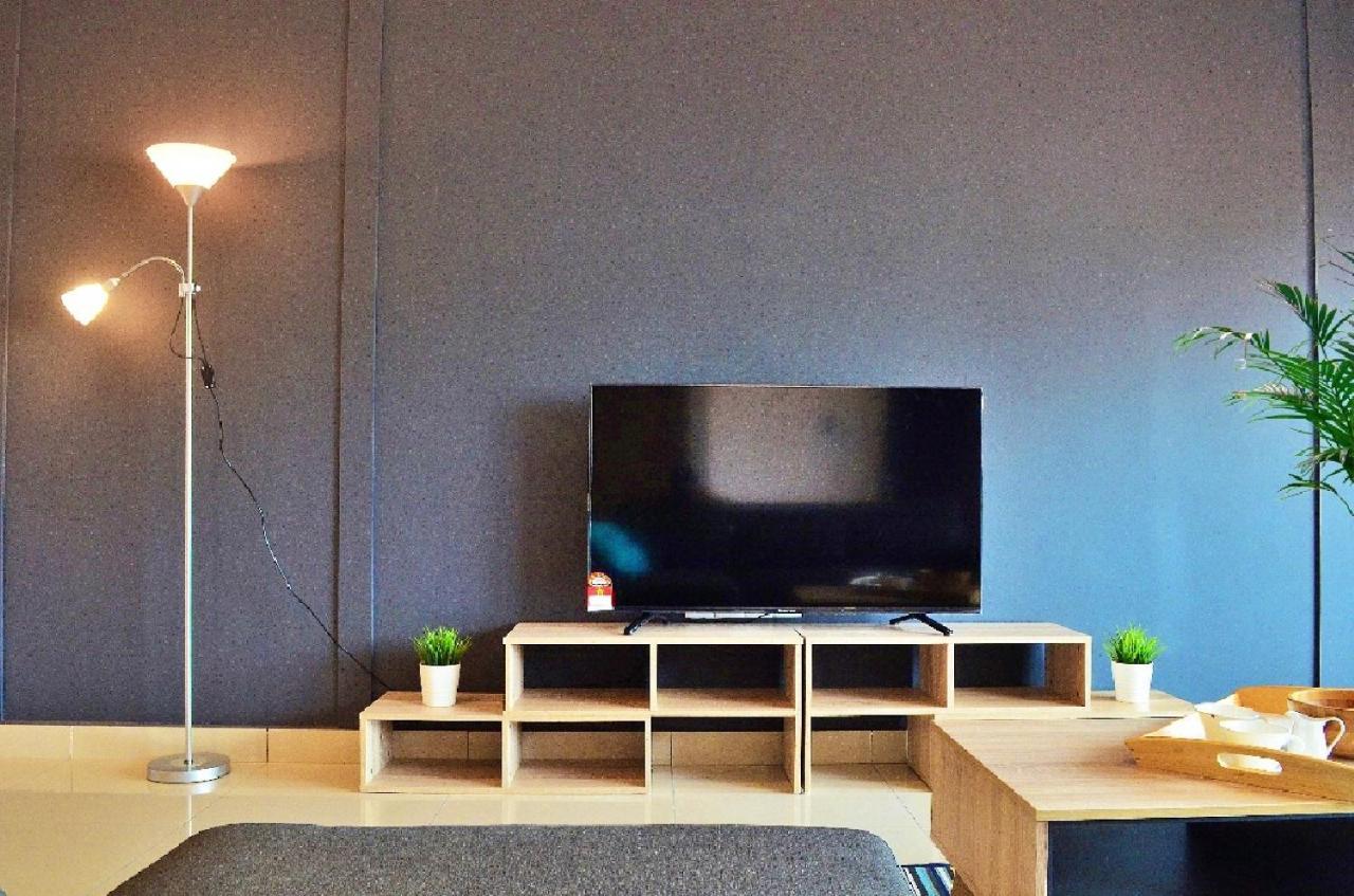 Desaru Cosy Homestay - Near Waterpark, Beach, Rapid -Wifi, Tvbox, Steamboat, Bbq Available Esterno foto