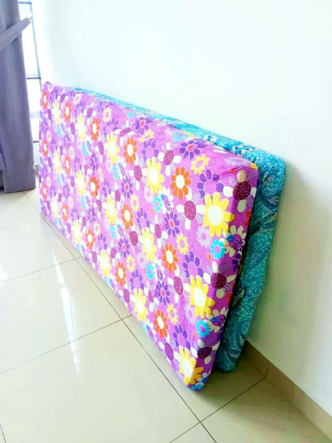 Desaru Cosy Homestay - Near Waterpark, Beach, Rapid -Wifi, Tvbox, Steamboat, Bbq Available Esterno foto
