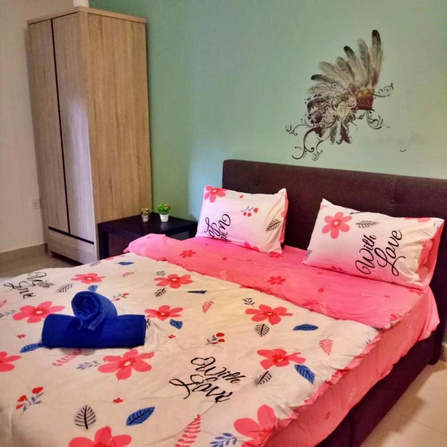 Desaru Cosy Homestay - Near Waterpark, Beach, Rapid -Wifi, Tvbox, Steamboat, Bbq Available Esterno foto